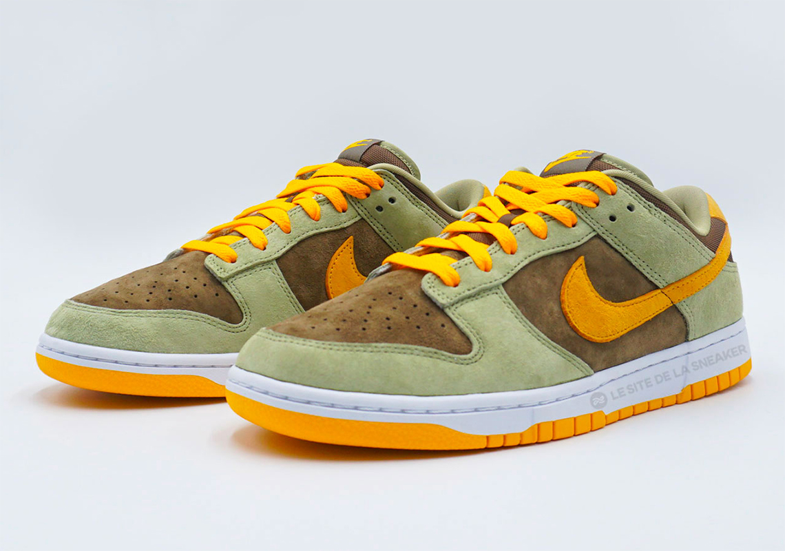 nike dunk low olive gold