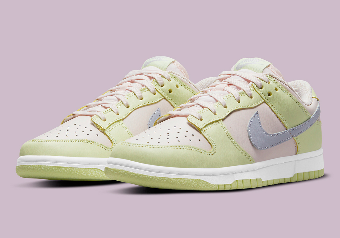 Nike Dunk Low WMNS Ghost Lime Ice 