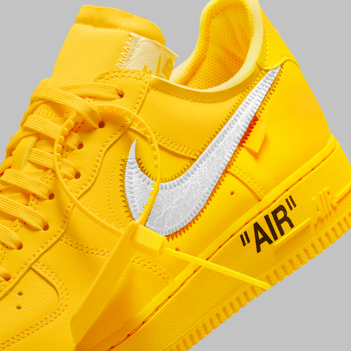 Off-White ™ x Nike Air Force 1 "University Gold"