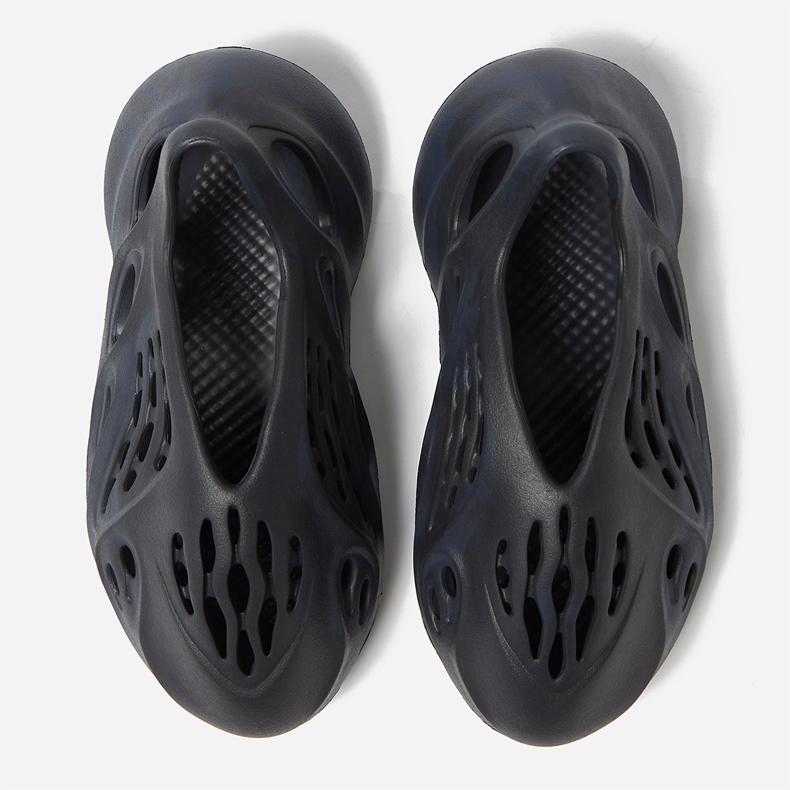 adidas Yeezy Foam Runner Mineral Blue GV7903 | SneakerNews.com