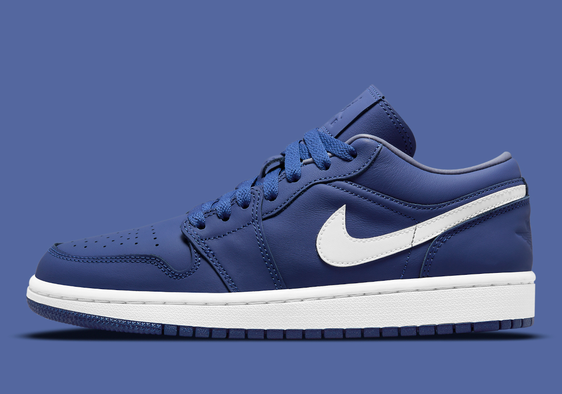 The Air Jordan 1 Low For Women Sees A Dusty Blue Approach