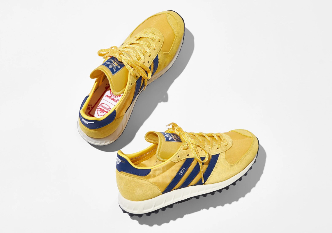 Arsenal 1971 adidas TRX Runner H01801 1