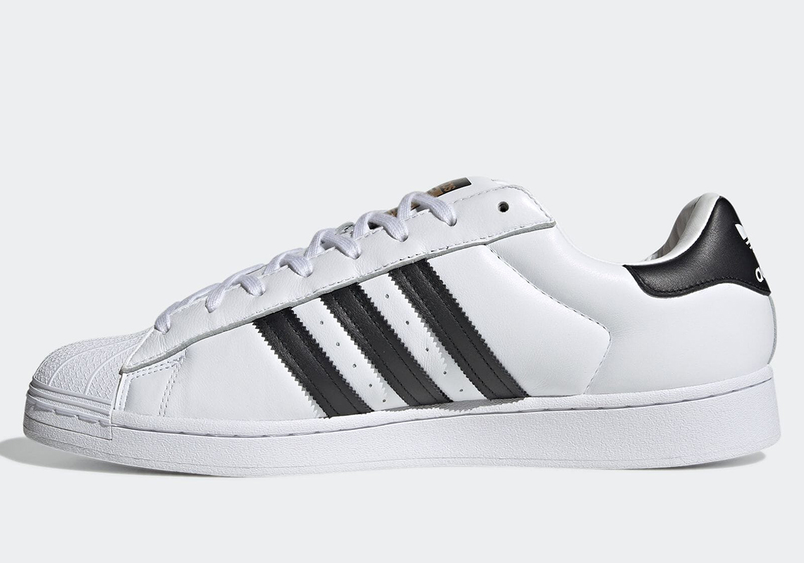 Kerwin Frost adidas Superstar GY5167 7