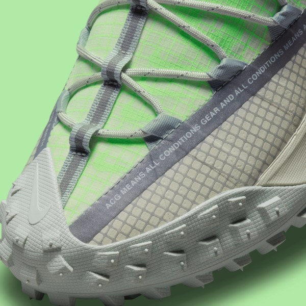 Nike ACG Mountain Fly Sea Glass Lime DJ4030-001 | SneakerNews.com