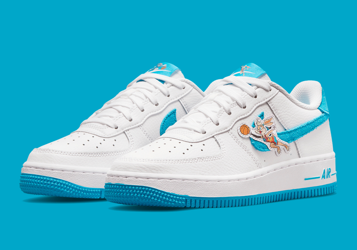 Nike Air Force 1 Low GS Hare DM3353 100 3