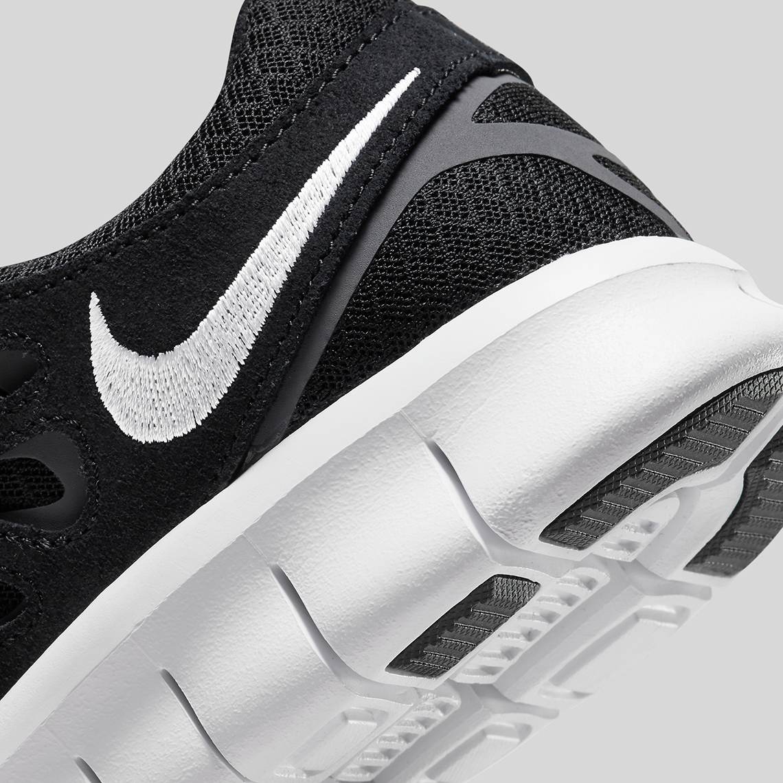 Nike Free Run White Black Release Info | SneakerNews.com