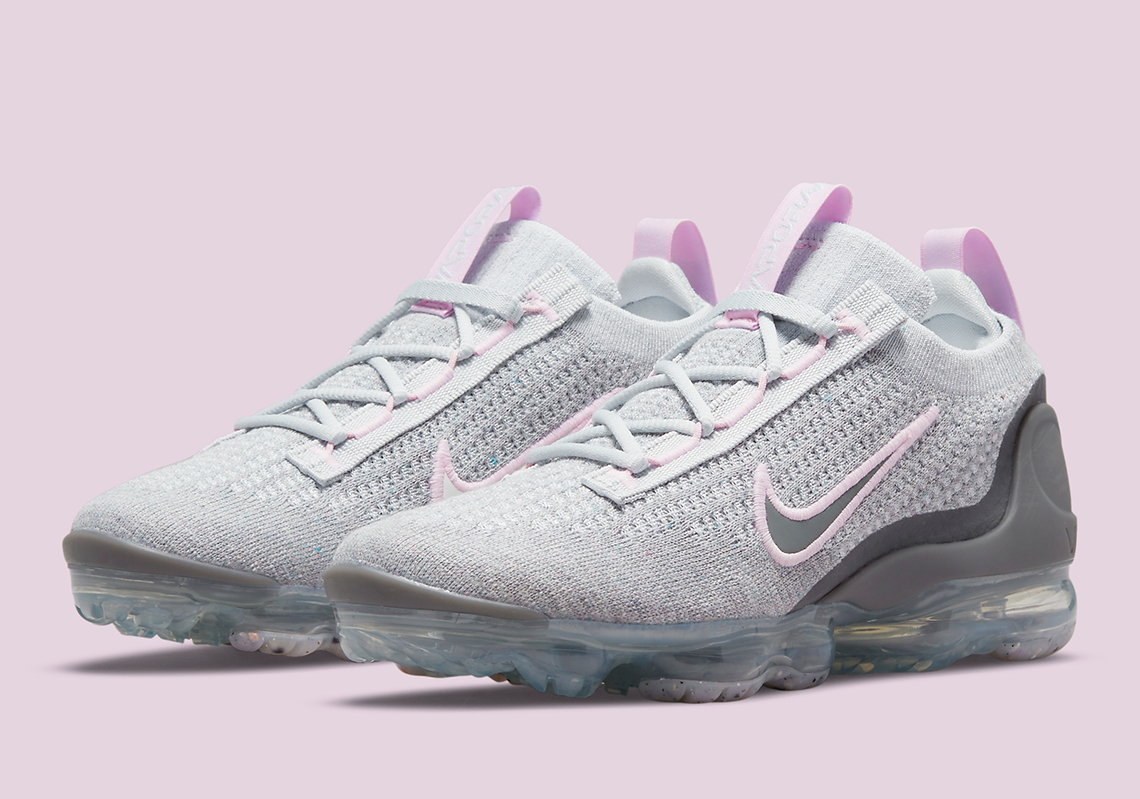 vapormax flyknit grey and pink
