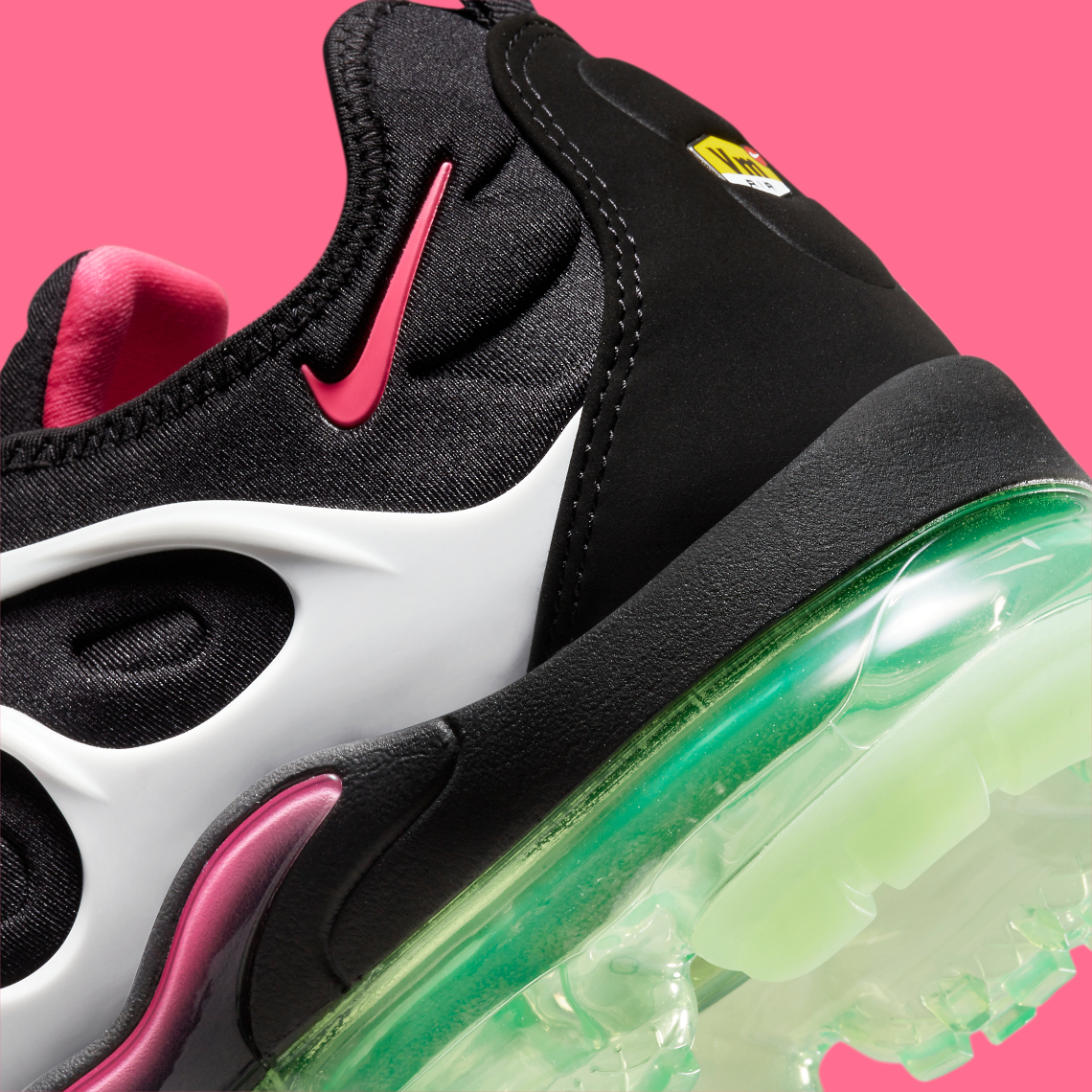 Nike Vapormax Plus Black Pink Green DM8121 001 SneakerNews