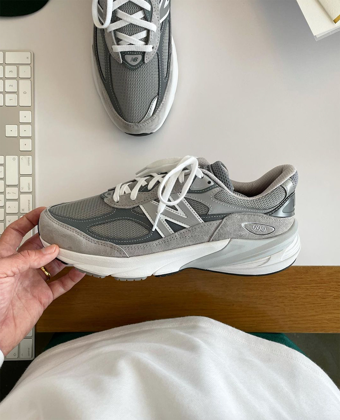 New Balance 990v6 "Grey" M990GL6 Release Date | SneakerNews.com