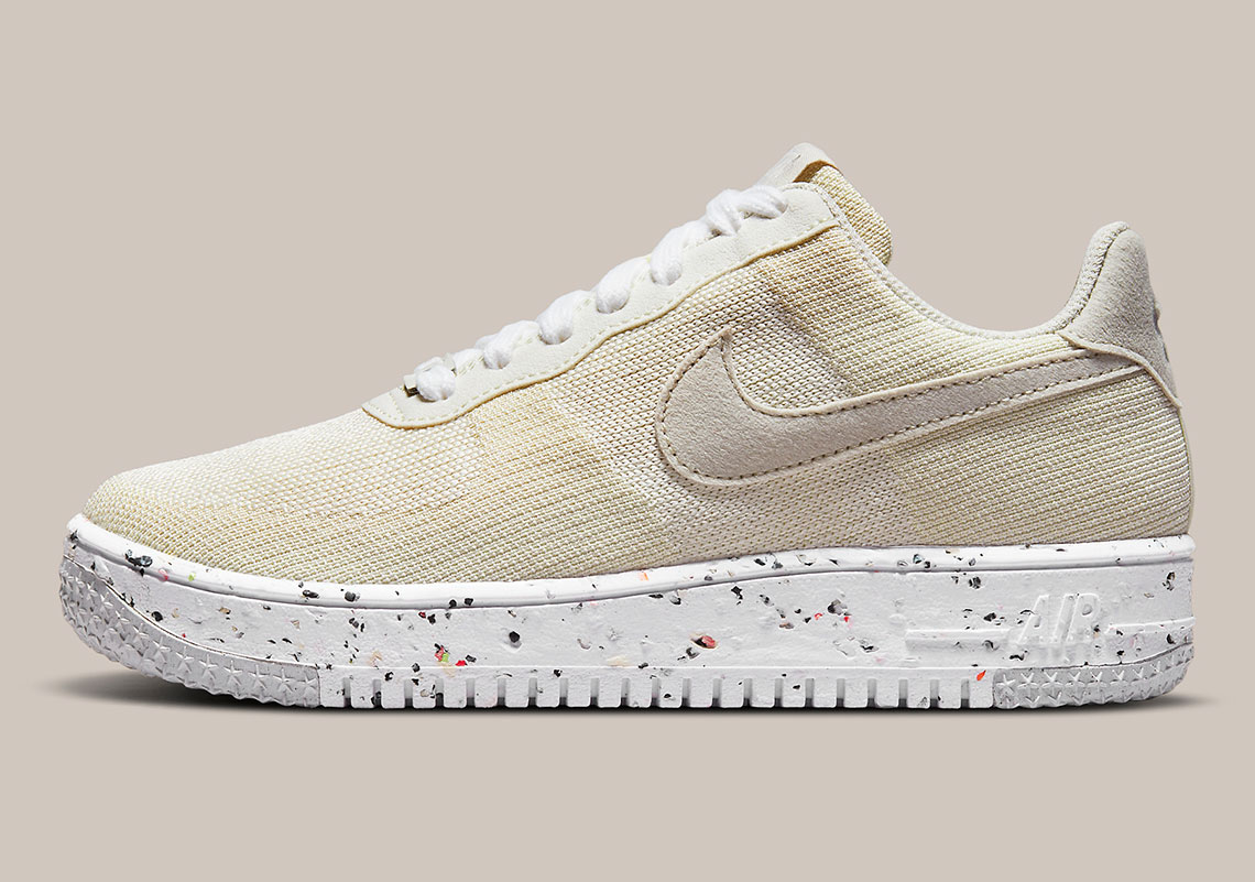 nike air force 1 crater flyknit triple white