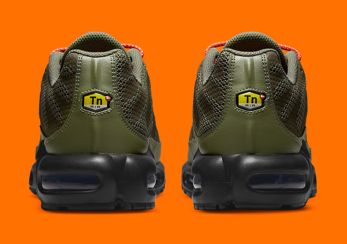 Nike Air Max Plus Olive Reflective Dn7997 200 7