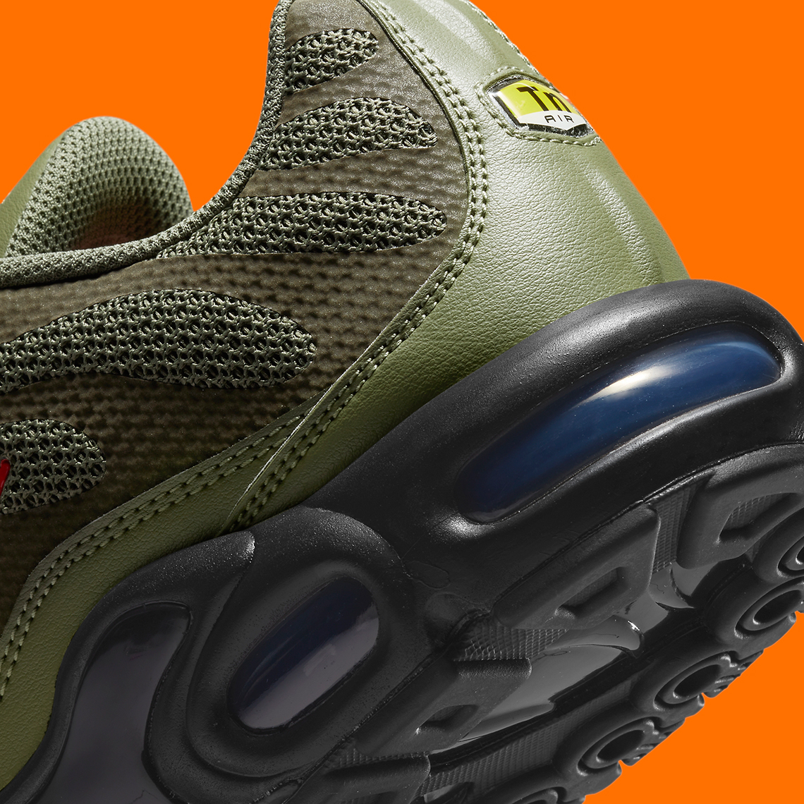 Nike Air Max Plus Olive Reflective Dn7997 200 8