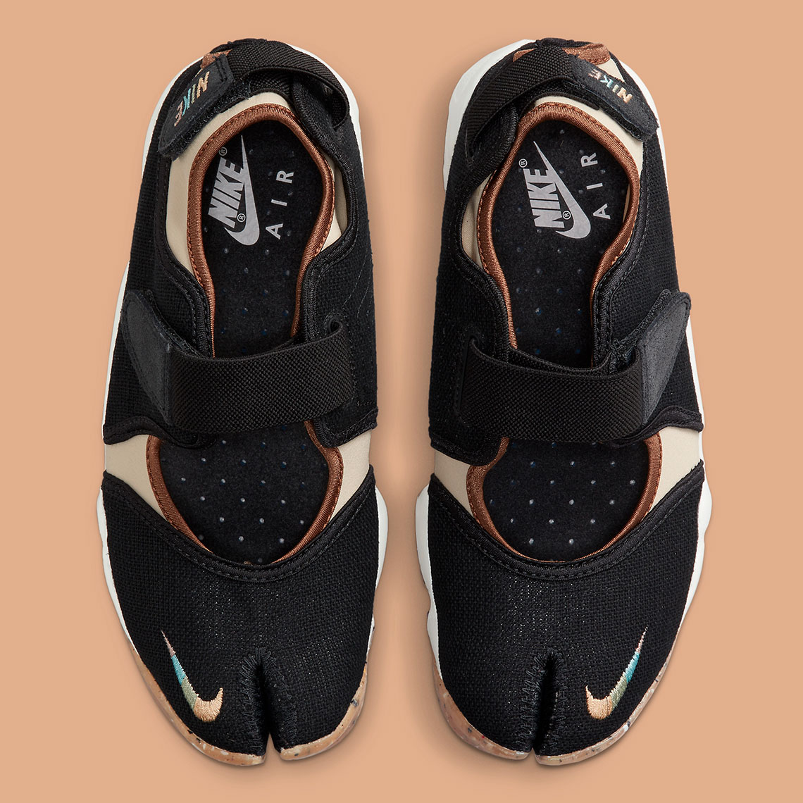 Nike Air Rift Grind WMNS Off Noir DM6441-045 | SneakerNews.com