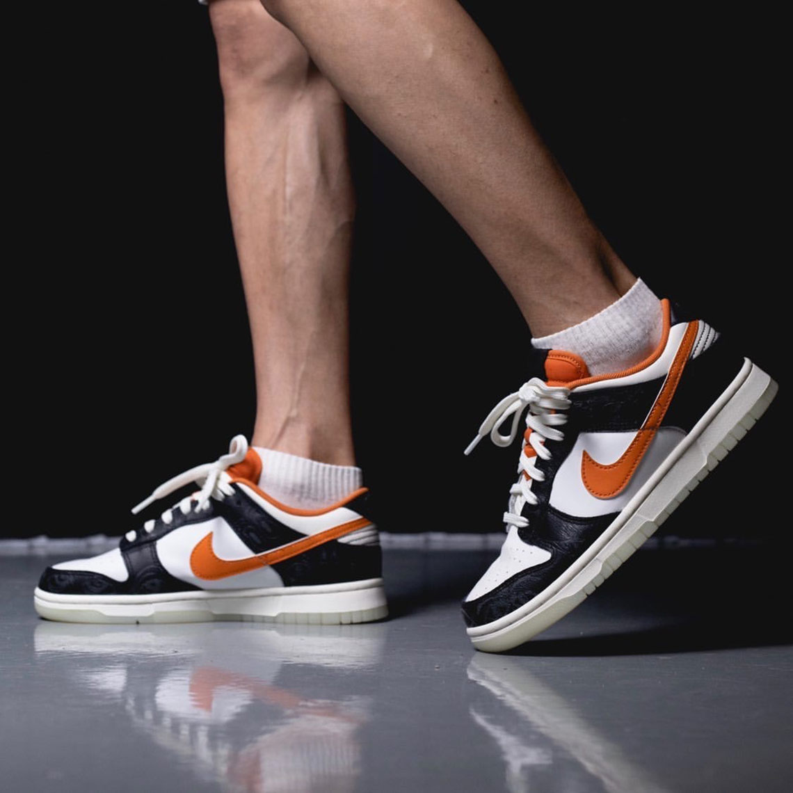 Nike Dunk Low Halloween 2021 DD3357-100 Release | SneakerNews.com