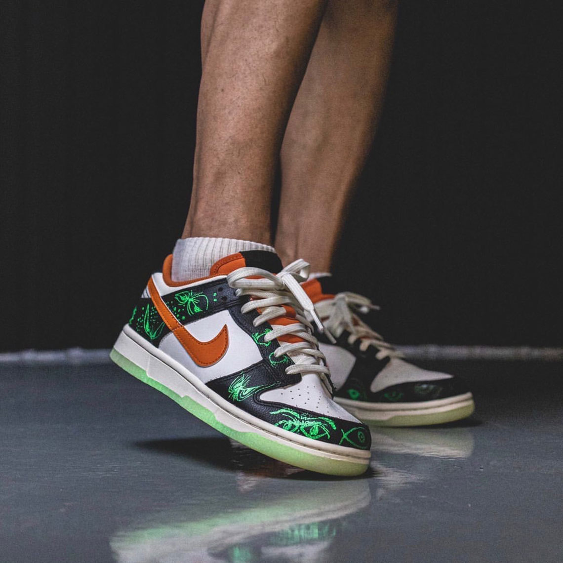 dunk low halloween 2021