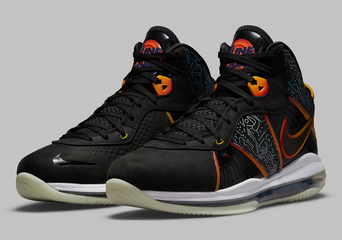 Official Images Of The Nike LeBron 8 "Space Jam"