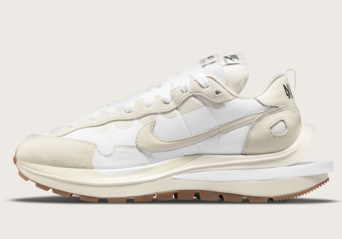 sacai Nike VaporWaffle Sail Gum DD1875-100 Release Date | SneakerNews.com