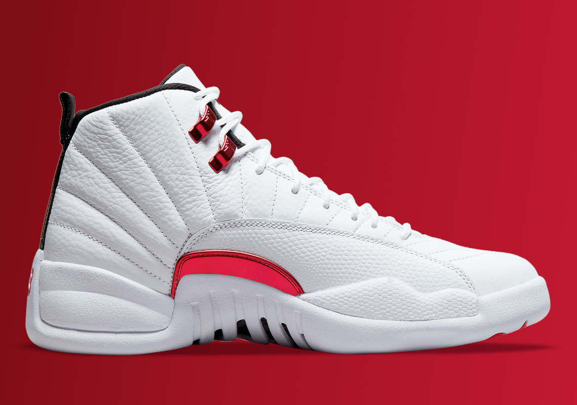 white and red 12s twist