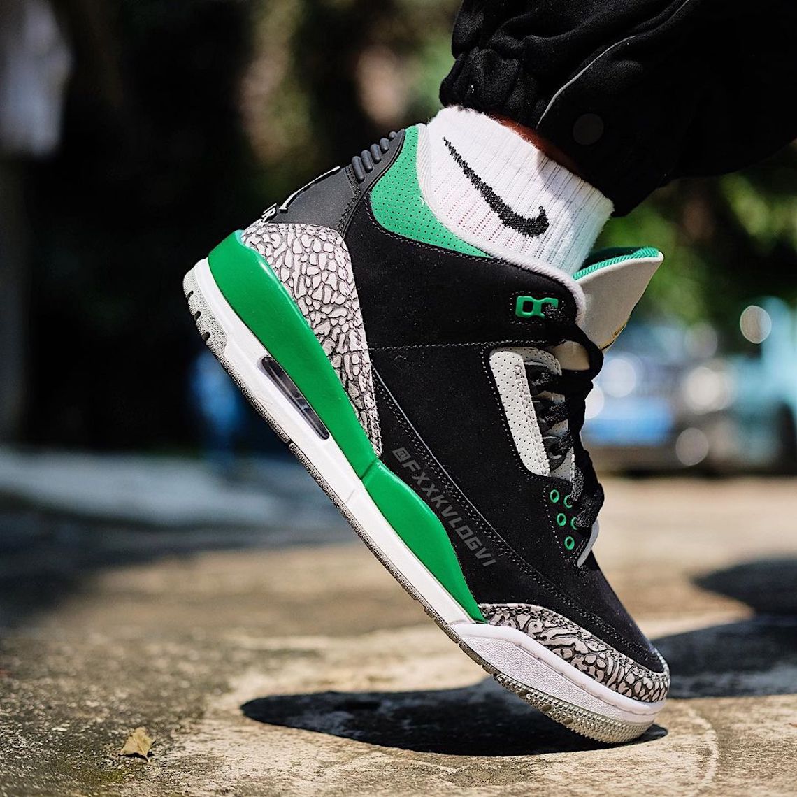 Air Jordan 3 Pine Green CT8532-030 Release Date | SneakerNews.com