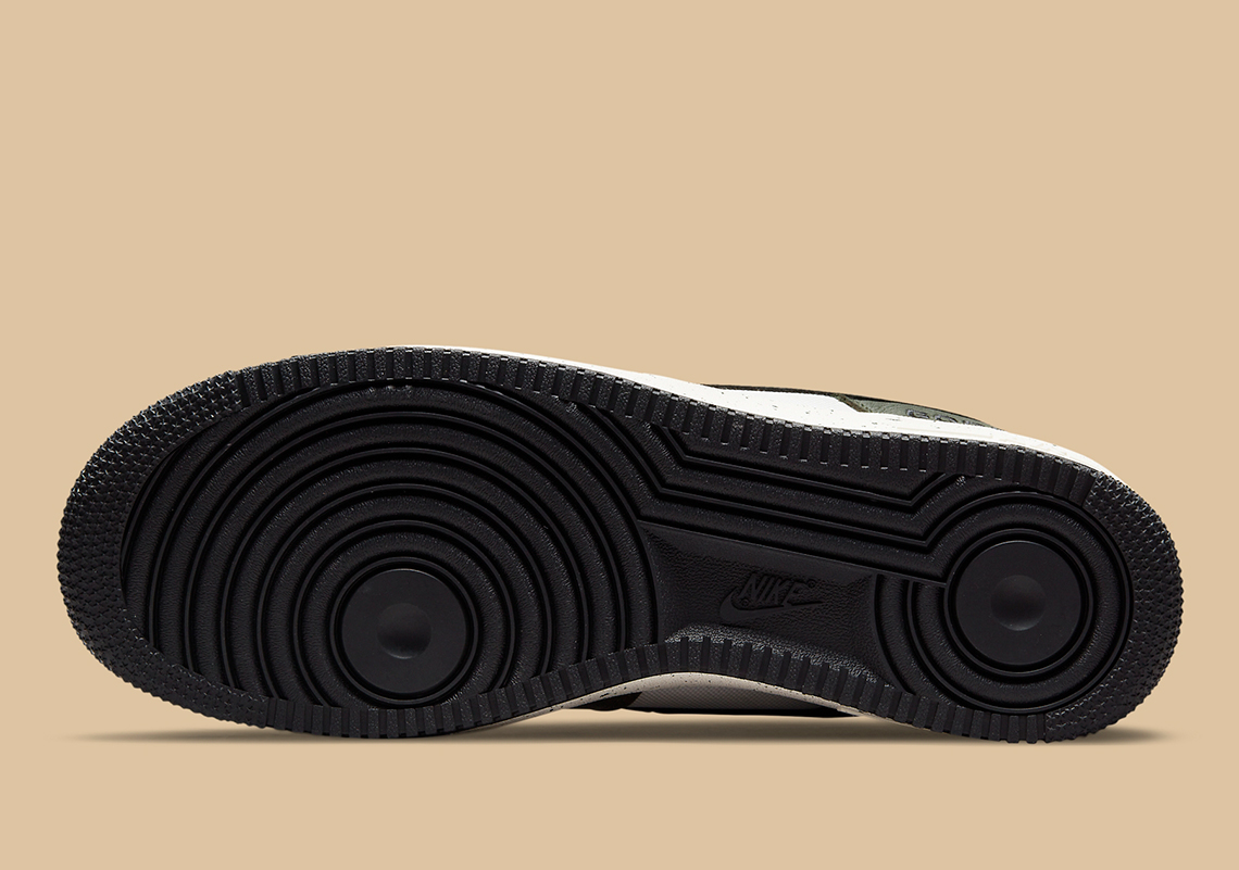 Nike swarovski nike sneakers for women black shoes Gore Tex Dm6435 222 2