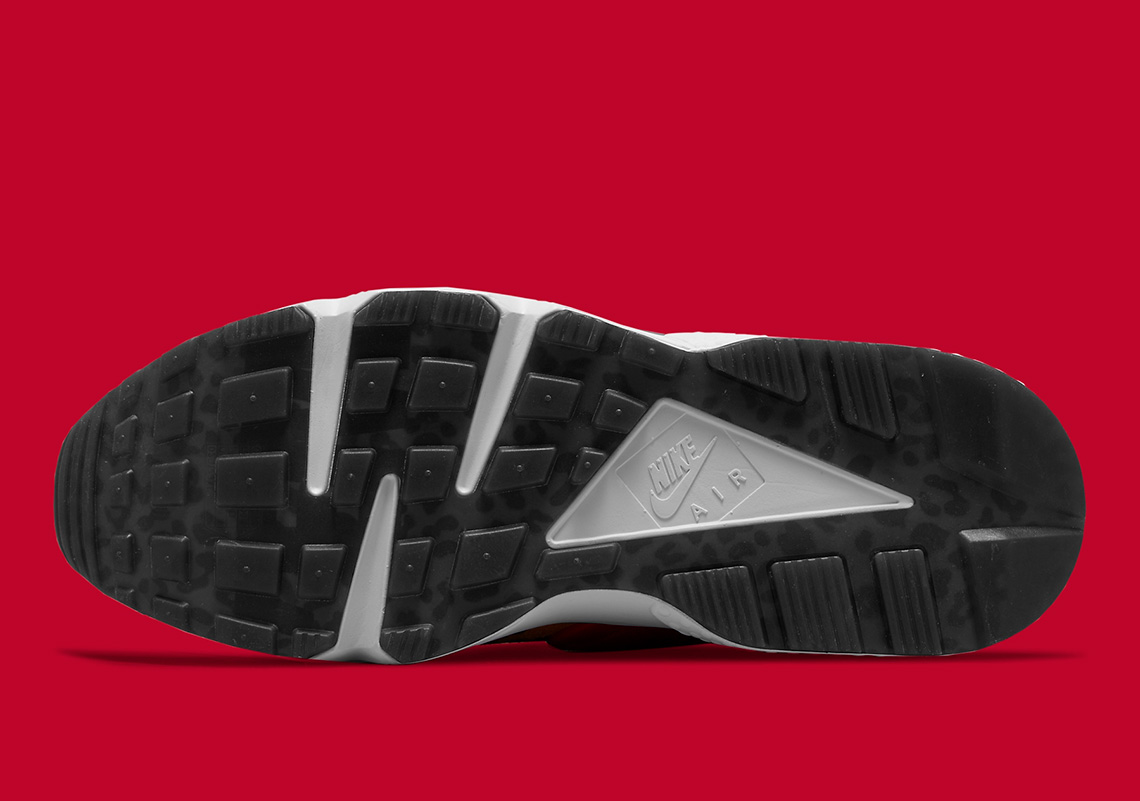 Nike Air Huarache SNKRS Day DM9092-700 Release Date | SneakerNews.com