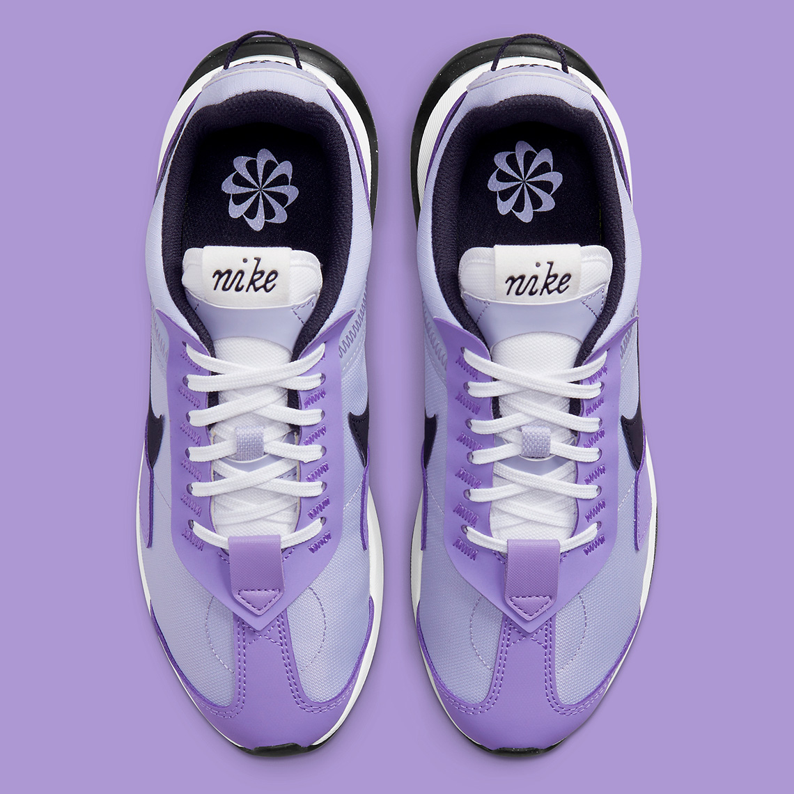 purple nike max