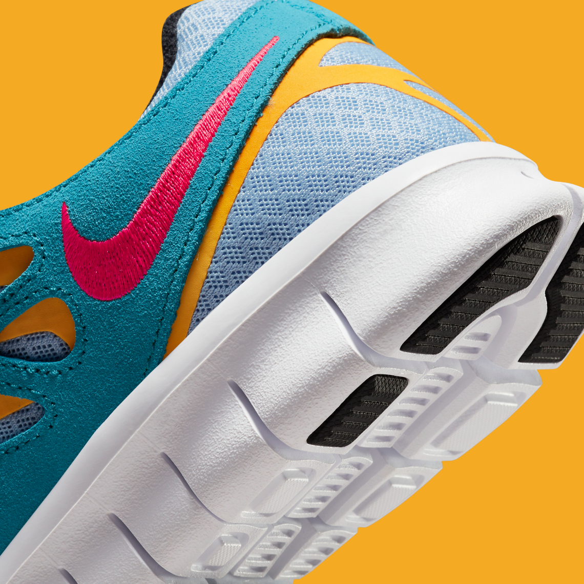 Nike Free Run 2.0 Blue Orange 537732-405 Release | SneakerNews.com
