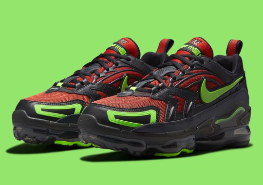 This Nike Vapormax Evo Merges “Redstone” And “Electric Green”
