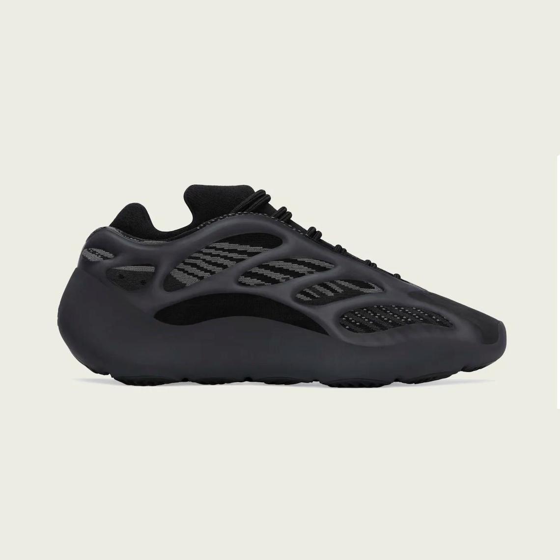 yeezy 700 v8