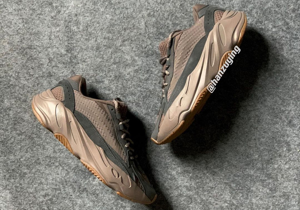 adidas Yeezy Boost 700 v2 Mauve Release GZ0724 | SneakerNews.com