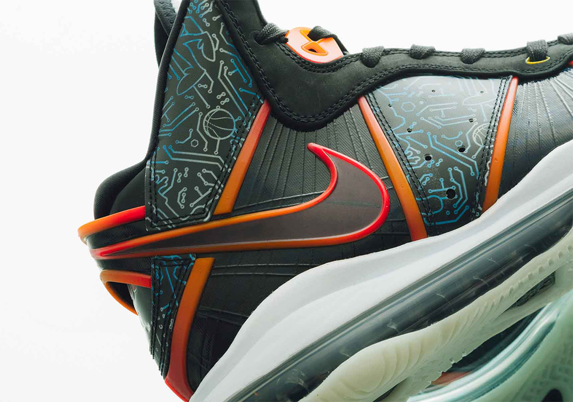 nike lebron 8 marroni