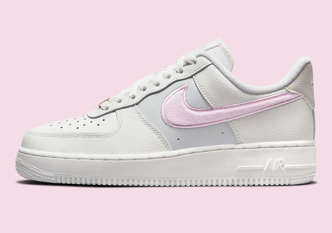 Nike Air Force 1 Wmns White Pink Dq0826 100 3