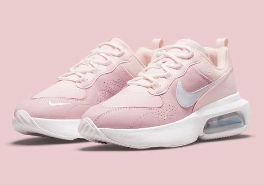 The Women’s Nike Air Max Verona Is Blushing Pink