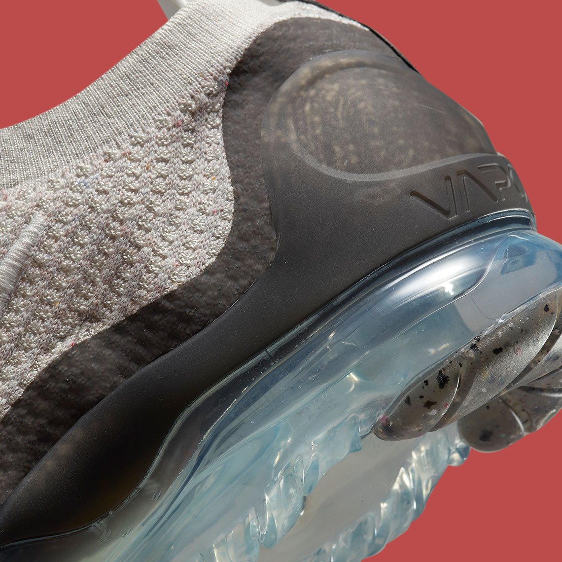 vapormax 2021 light bone