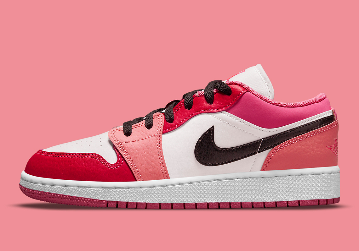 nike air jordan 1 low pink red