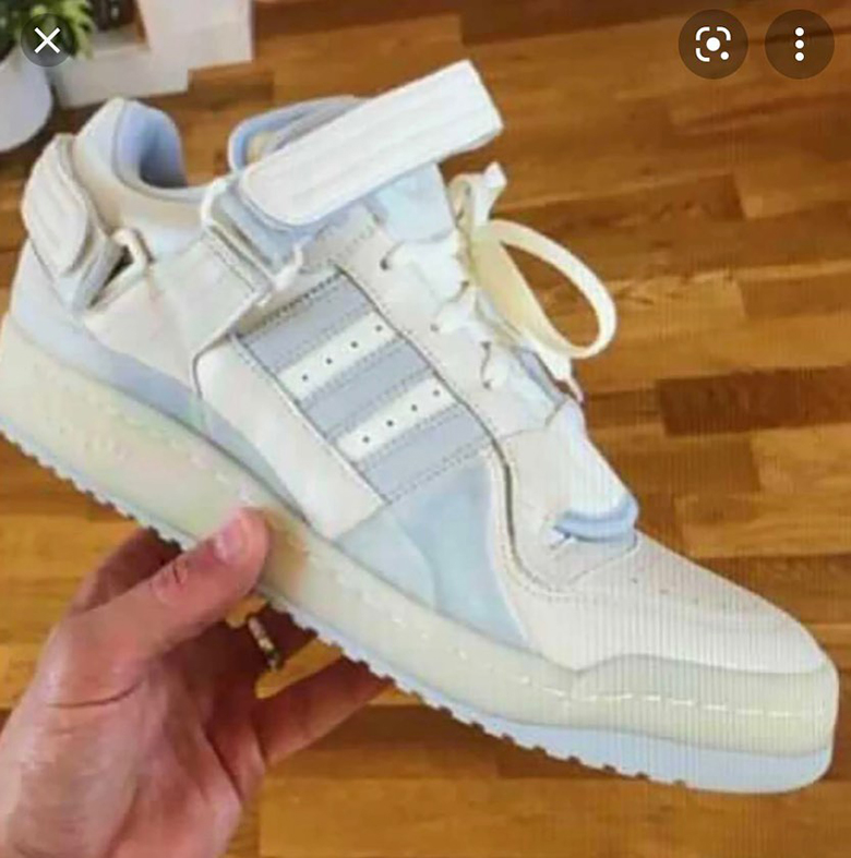 adidas forum low bad bunny triple white