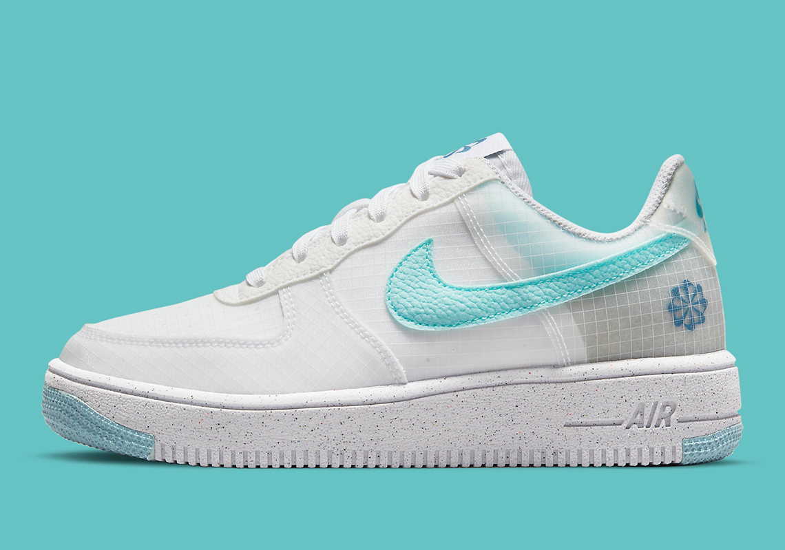 Tiffany blue hotsell air force ones