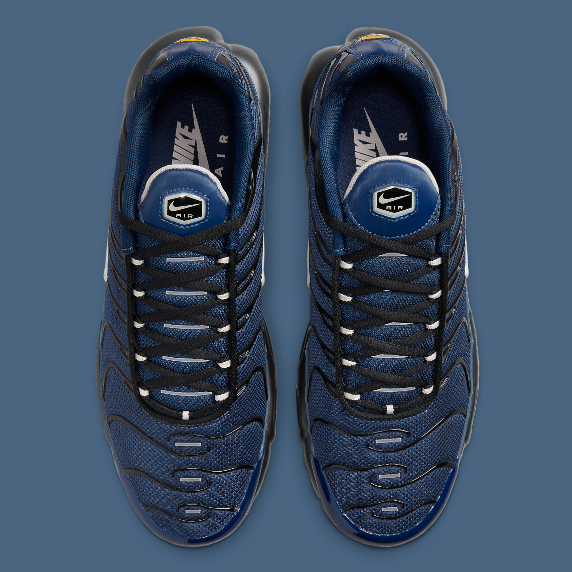 Nike Air Max Plus DC6094 400 2