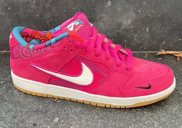 Parra Nike SB Dunk Low 2021 Sample | SneakerNews.com