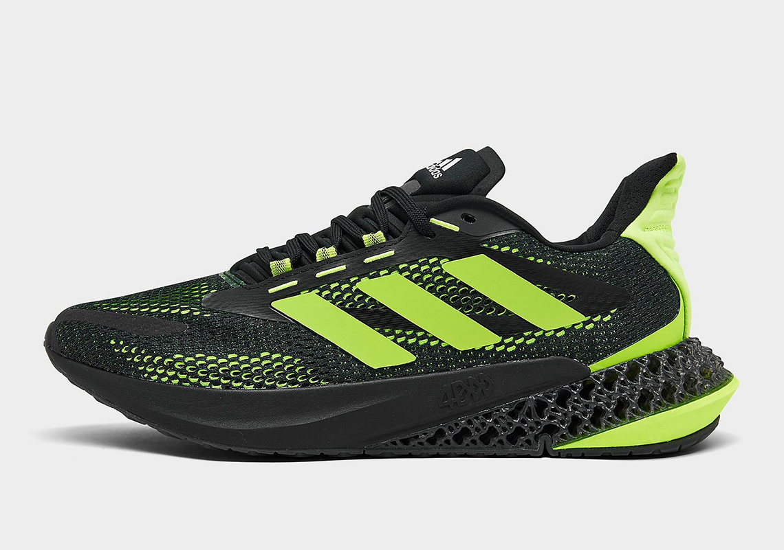 adidas 4DFWD Pulse Black Green Q46451 Release Date | SneakerNews.com