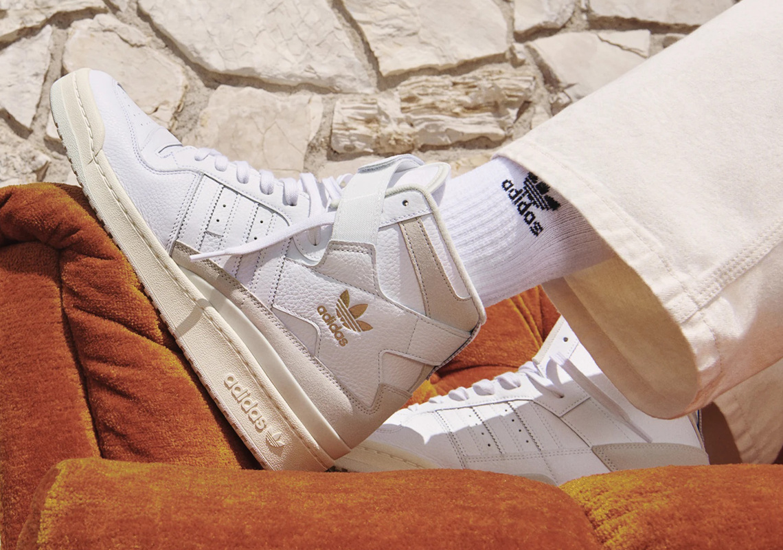 This Clean adidas Forum '84 High Features Gold Trefoil Logos