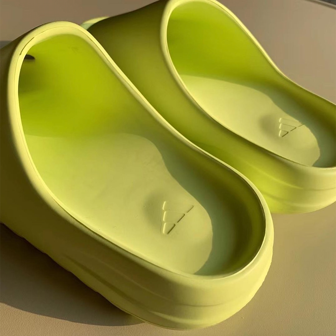 Adidas Yeezy Slides Glow Green 1