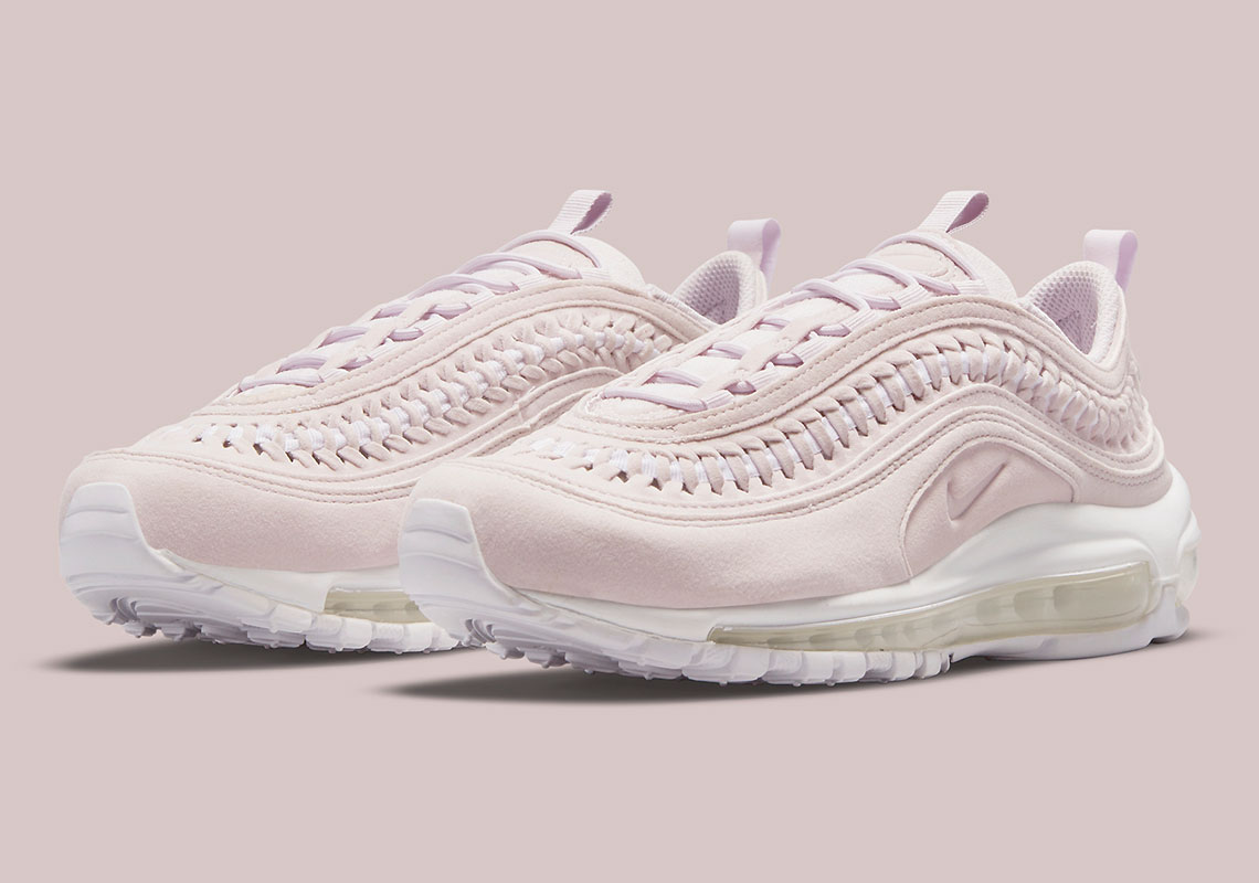 Soldaat Consulaat neef Nike Air Max 97 LX WMNS Woven Pink DC4144-500 | SneakerNews.com