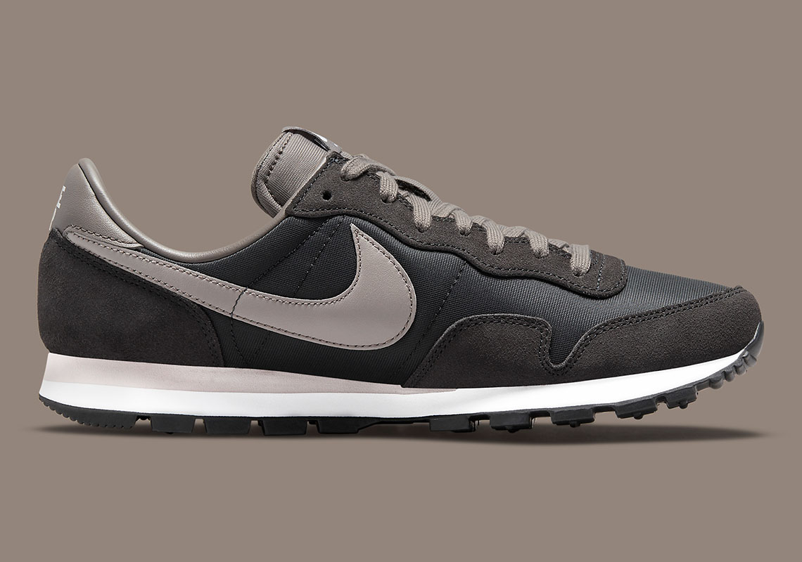 Nike air cheap pegasus 83 noir