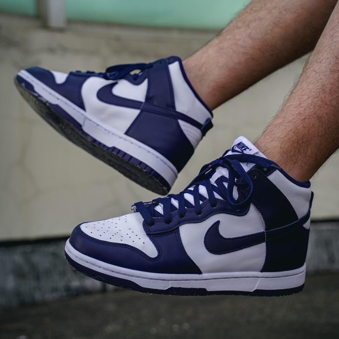 dark blue and white dunks