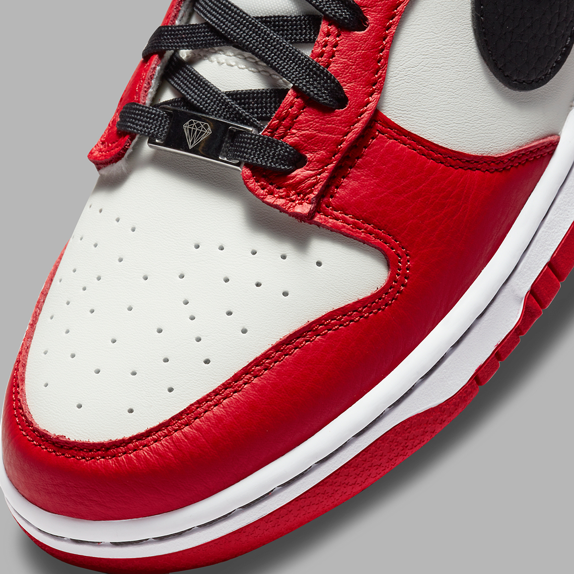 Sb dunk best sale low chile red