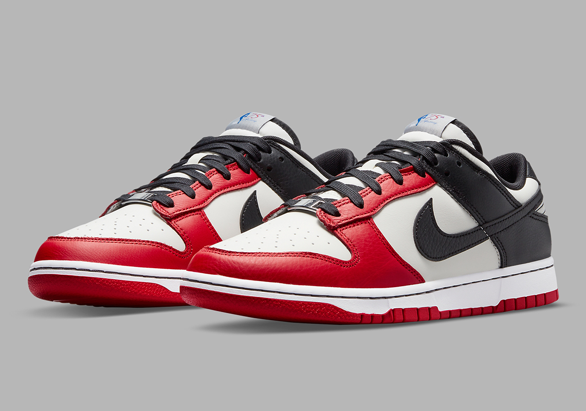 red white and black nike dunks