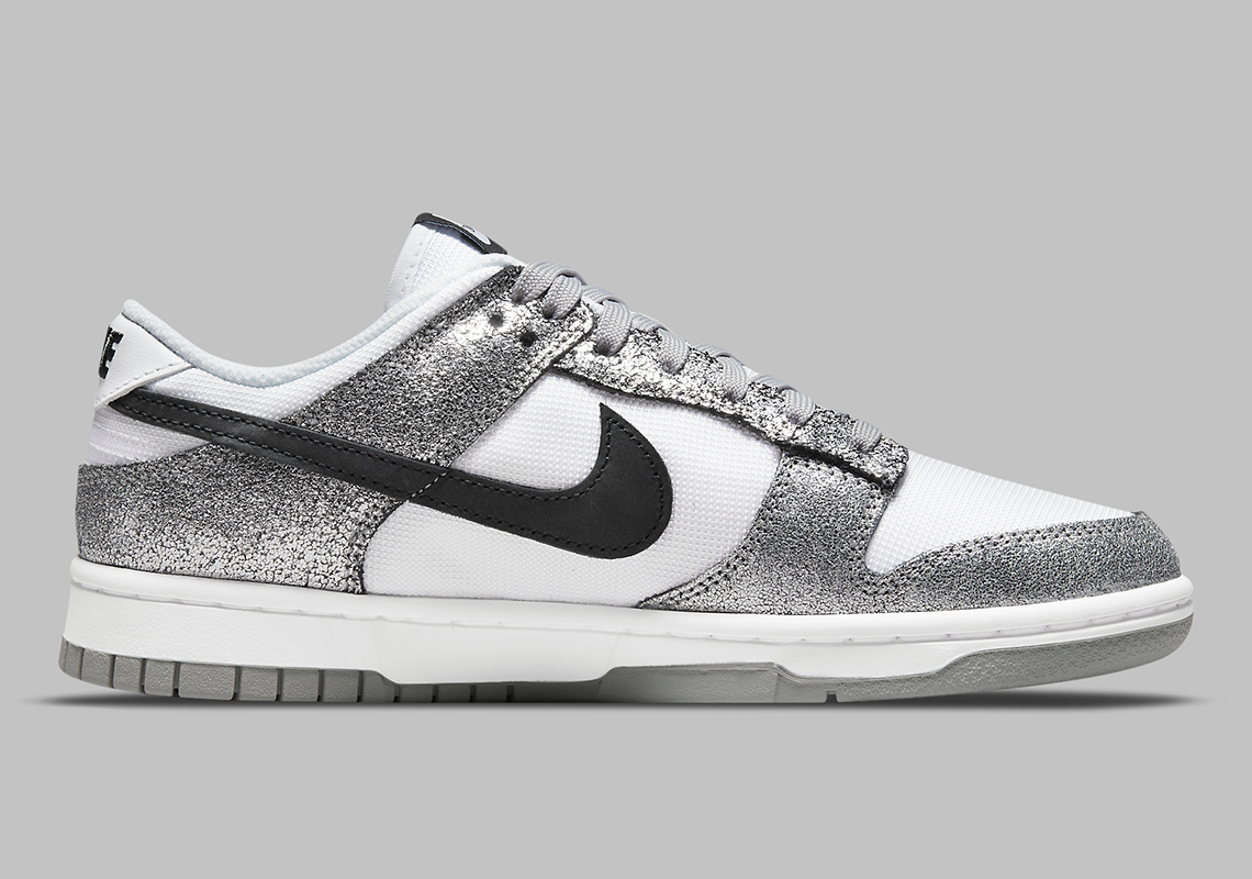 sb dunk low clean silver