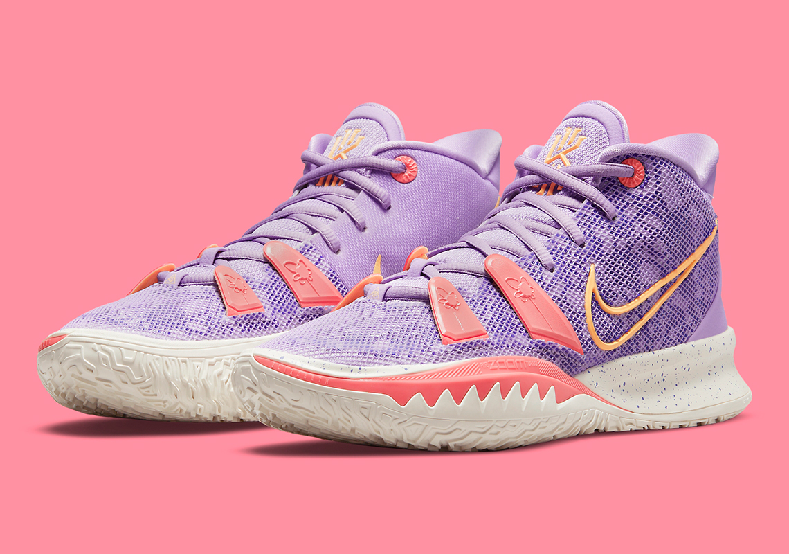 kyrie 7 pink