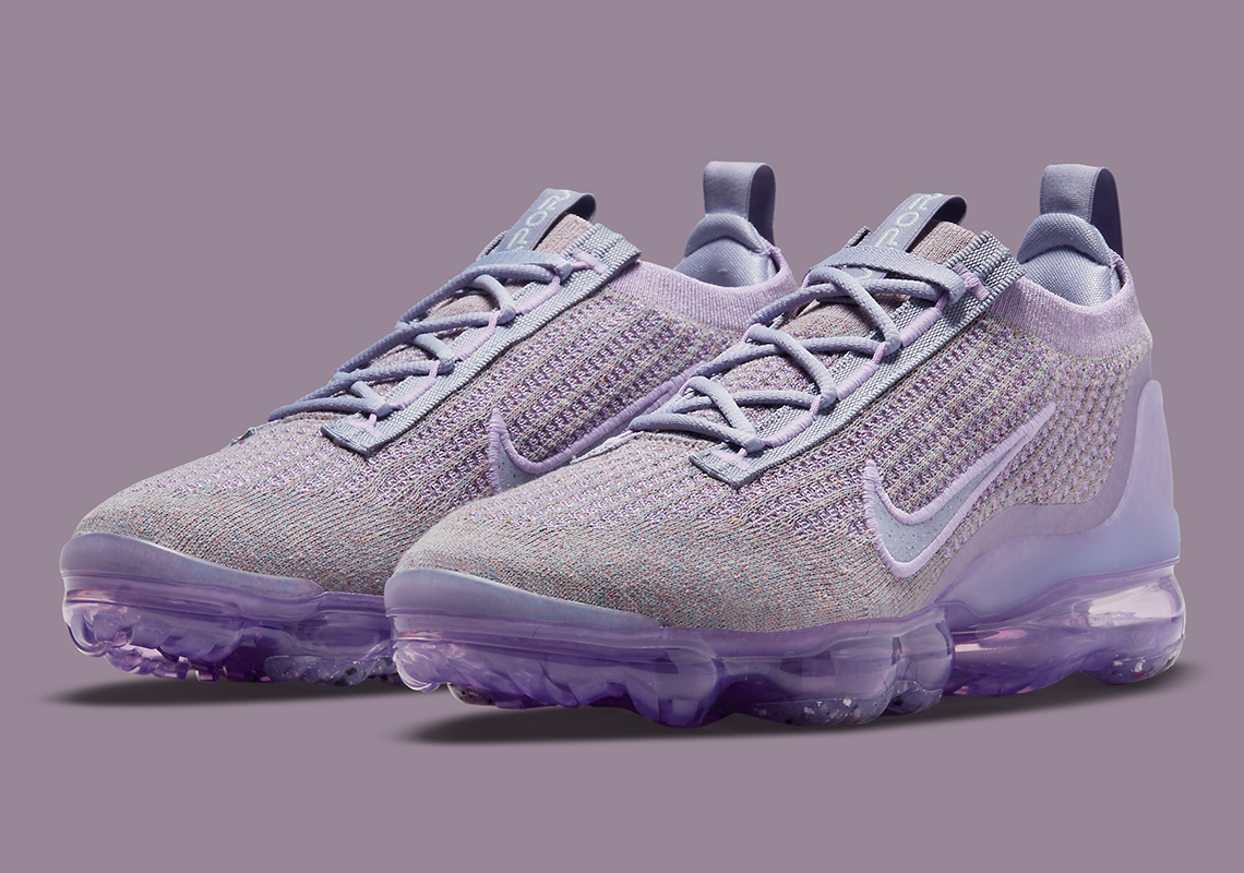 nike vapormax flyknit 2021 DC9454 501 2